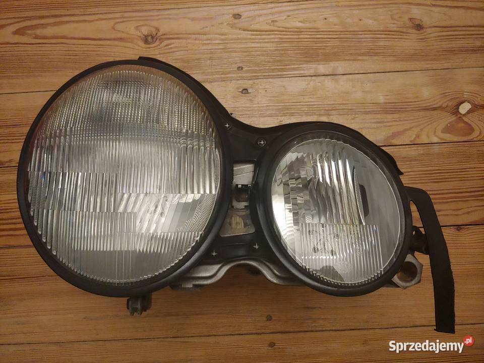 Lampa przednia Prawa Mercedes W210 E klasa osobowe Wrocki sprzedam