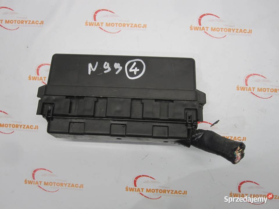 NISSAN LEAF I 11r skrzynka bezpieczników MIV9154 osobowe Kielce