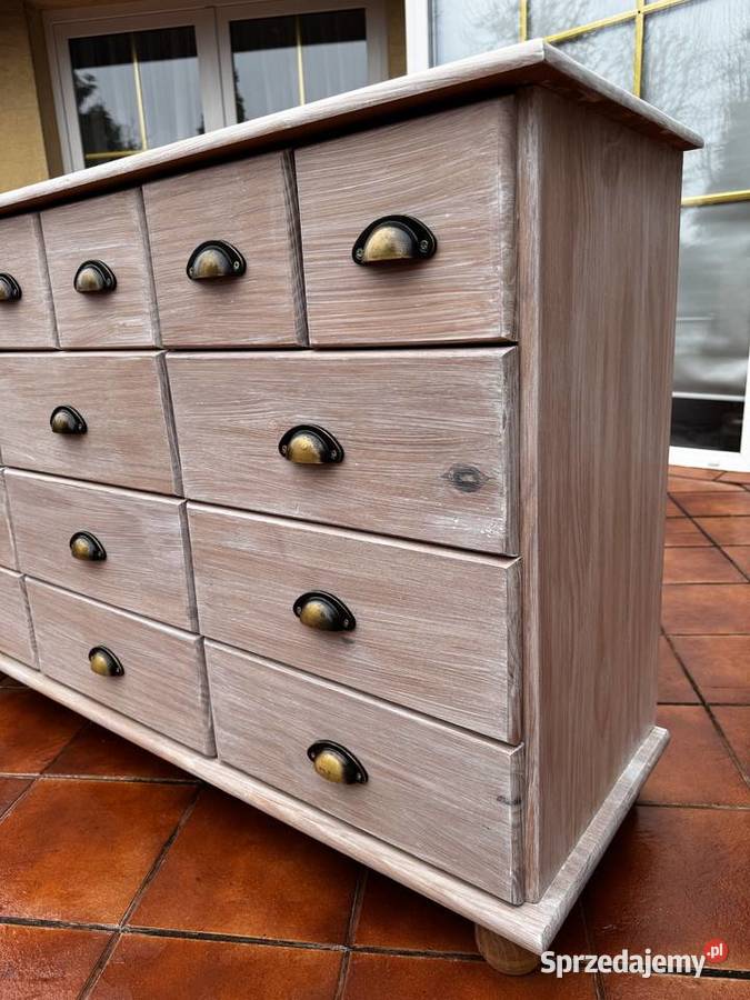 Komoda apteczna drewniana z szufladami bielona Garwolin