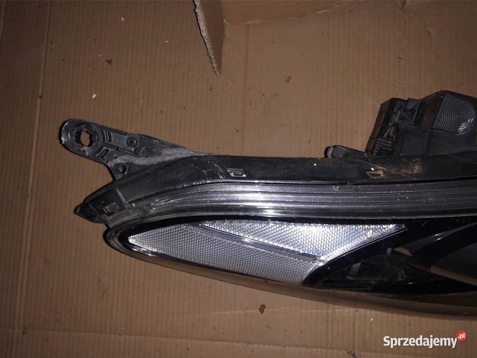 HYUNDAI I30 I 30 1216r reflektor Z 92102a6100 Kozy