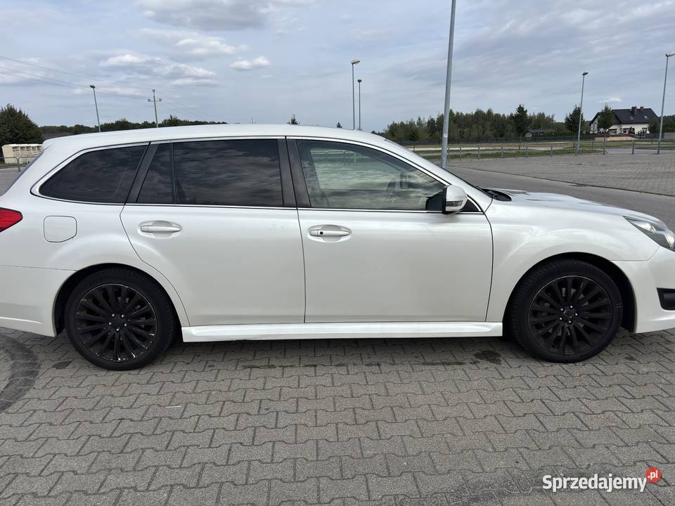 Subaru Legacy V 25 GT 265hp 2009r Pajęczno