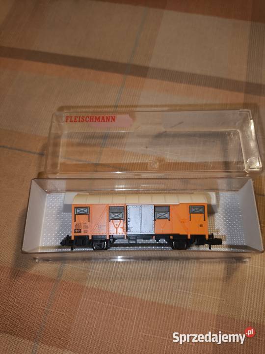 Modele wagonów w skali N 1160