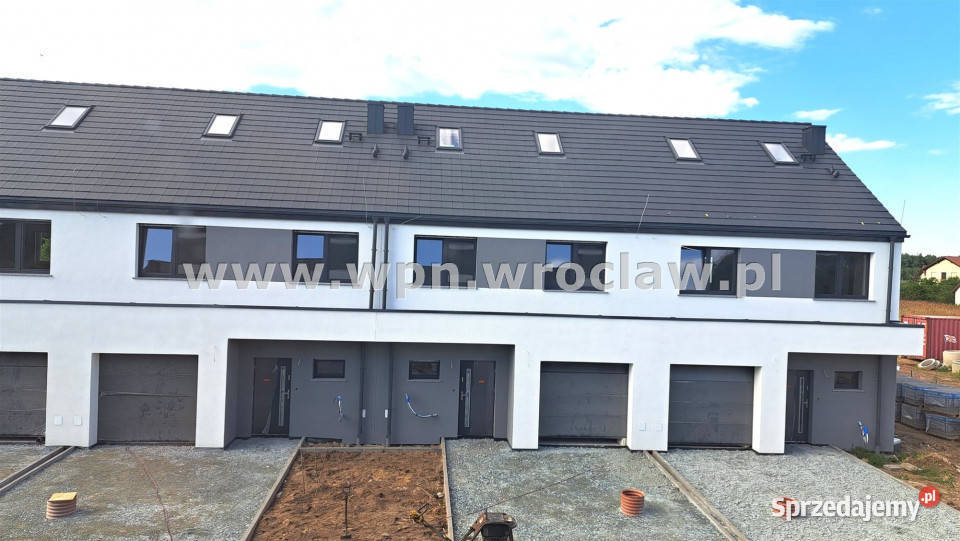 sprzedaży domu szeregowego 14428m2 Wrocław 3 piętra i więcej Nieruchomości