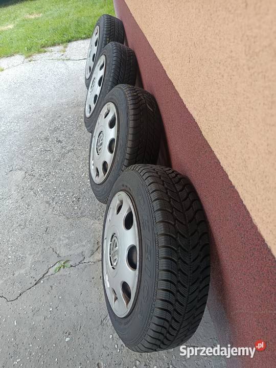 Kola Volkswagen 13 4x100 opony zimowe Debica 23 Bychawa