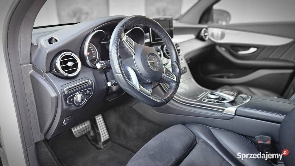 Mercedes GLC 250 4matic Coupe AMG pakiet salon Rok produkcji 2018 Kęty