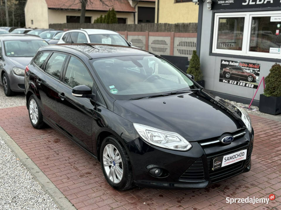 Ford Focus Gwarancja Klima 16 benzyna Mk3 centralny zamek Sade Budy sprzedam