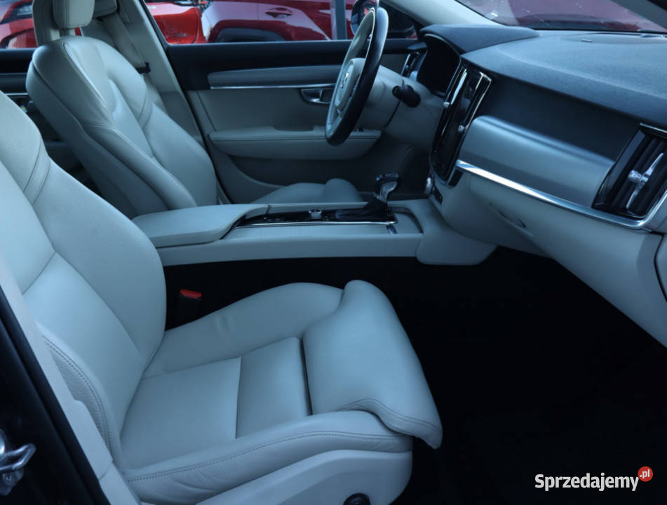 Volvo V90 D4 AWD 140KM mazowieckie Piaseczno