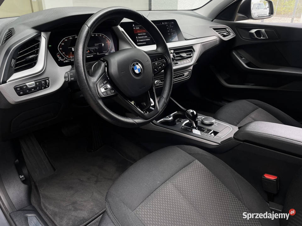 BMW 118 Salon Virtual kokpit CarPlay Podgrzewane 69081km Łódź sprzedam
