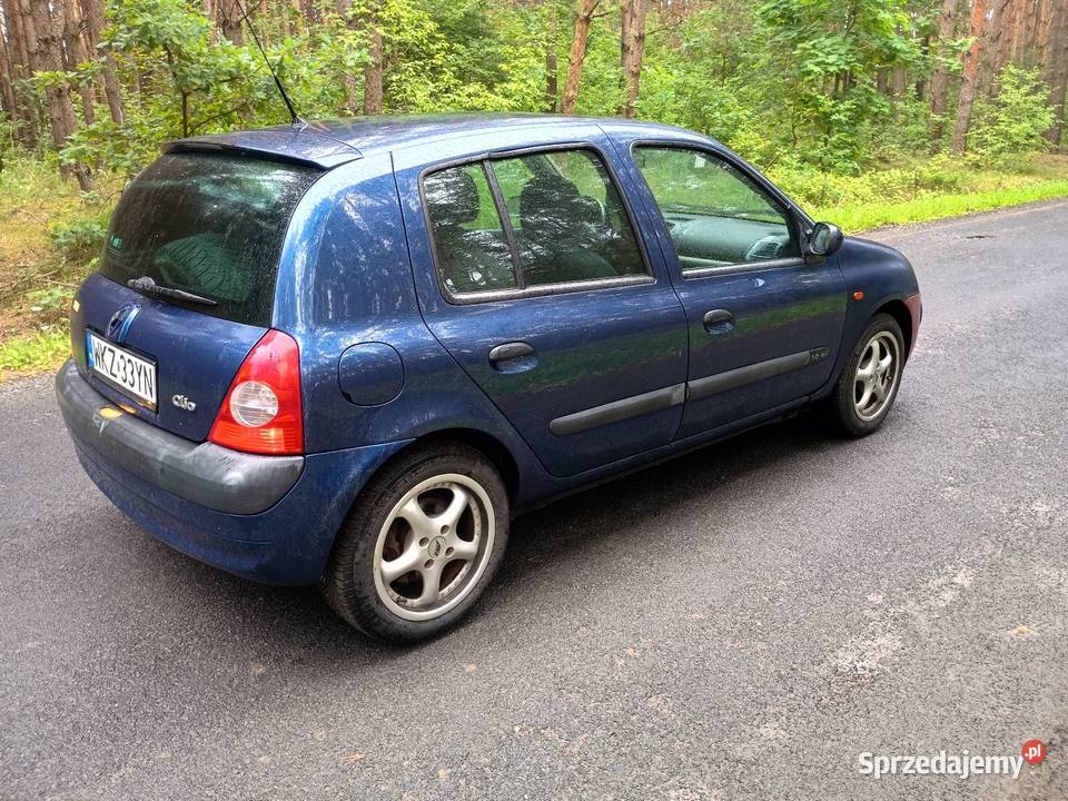 Renault Clio 16 benzynka 2004r 210 przebieg 90KM
