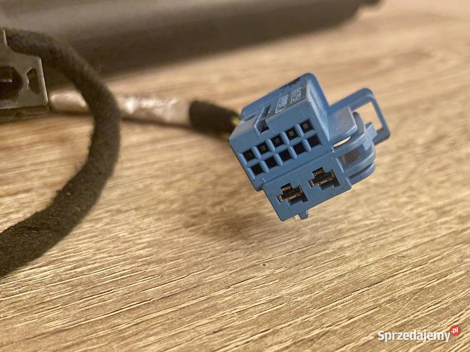 SIŁOWNIK KLAPY BAGAŻNIKA MERC B W247 A2478905600 Układ elektryczny
