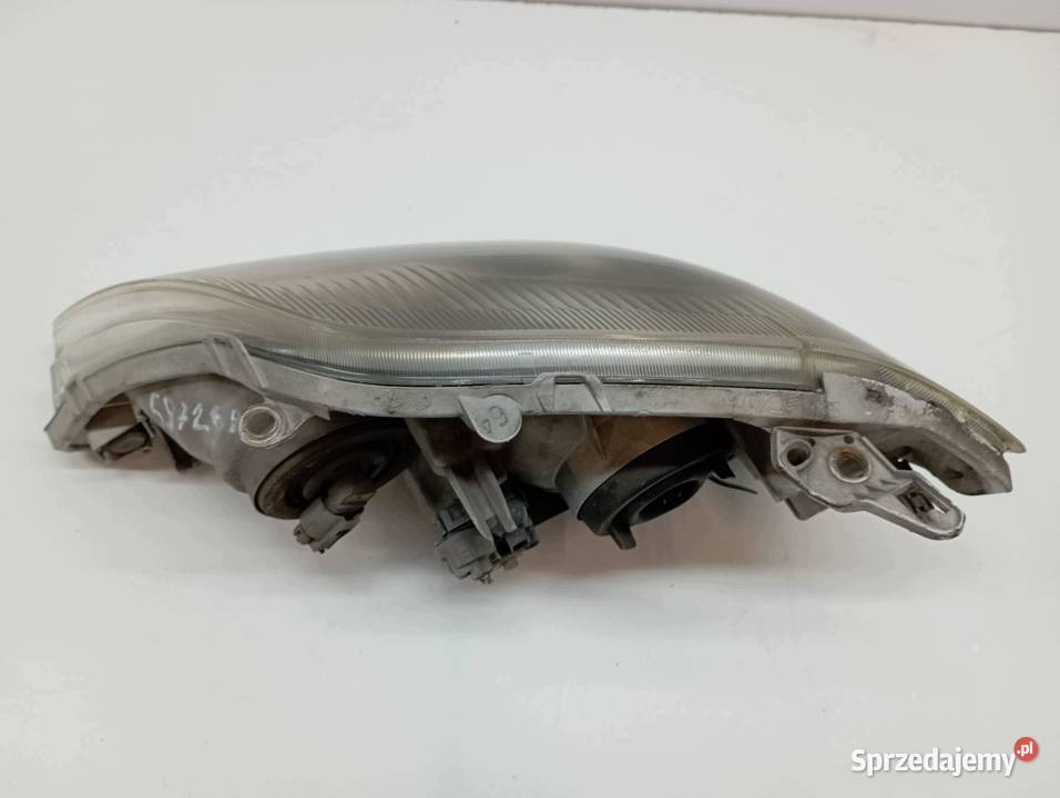 LAMPA PRZÓD PRAWA KOMBI E12 Toyota Corolla IX Lampy przednie