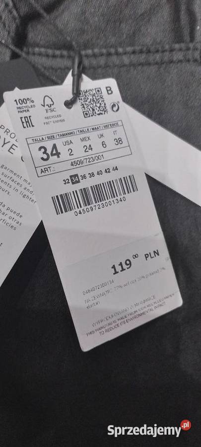 Czarne Jeansy Stradivarius z wysokim stanem 34 Wieliczka sprzedam