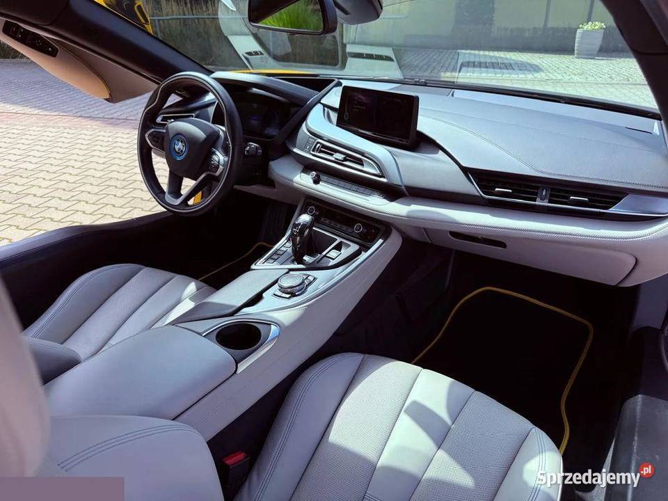 BMW i8 Coupe 15 Hybryda PlugIn 231 4x4 2015r Krotoszyn