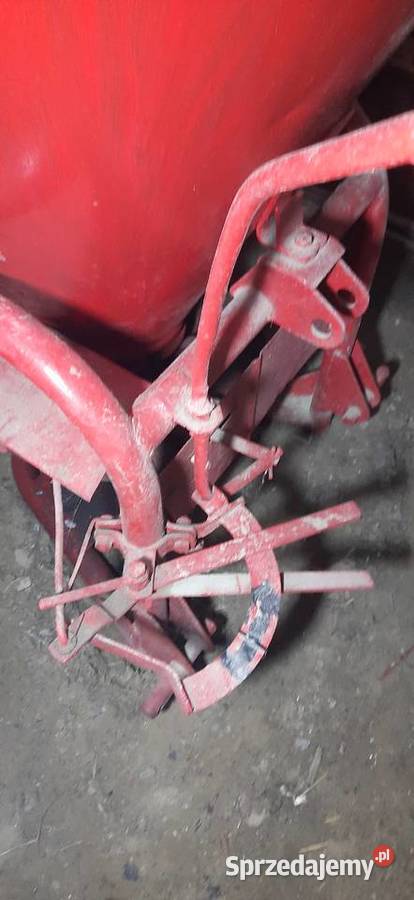 Lejek do nawozów sprzedam