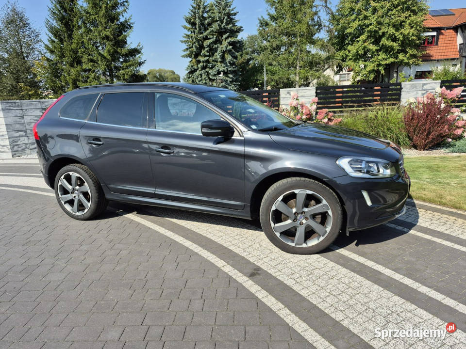 Volvo XC 60 lift skóra opłacony ładny egzemplarz lubelskie Drelów