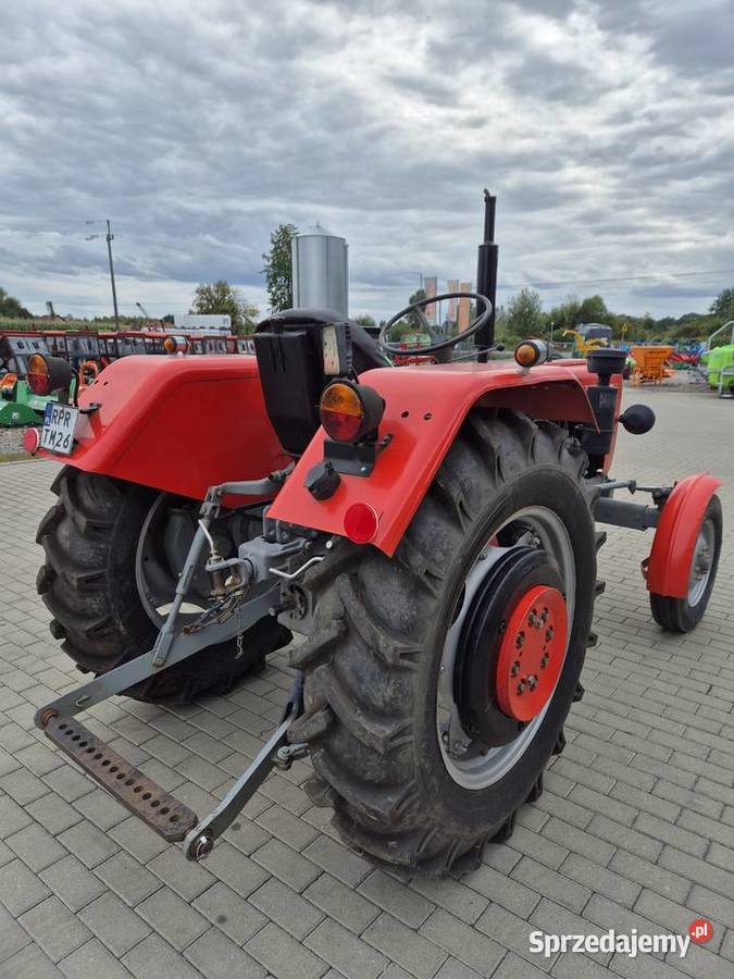 Ciągnik Ursus C330M