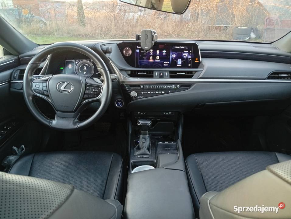 Lexus es 300h 2021 r 62 zamiana Toyota Sienna Rok produkcji 2020 Darłowo
