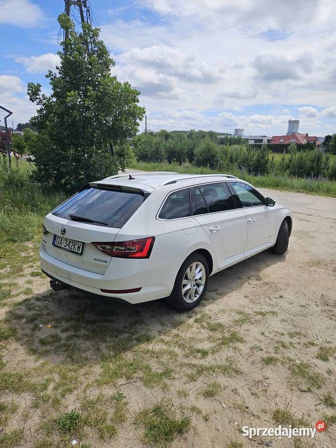 Skoda Superb20TdiDSG AutomatWersja STYLE Salon światła LED Gdynia