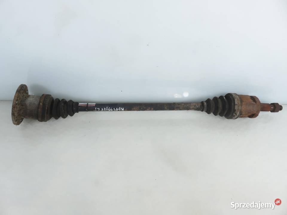 PÓŁOŚ LEWA TYLNA CHRYSLER VOYAGER IV 33 AWD