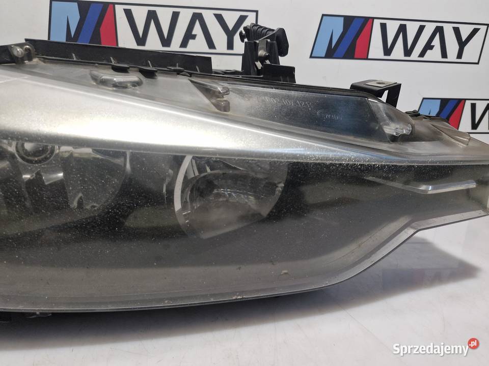 7259524 BMW F30 F31 LAMPA PRAWY PRZÓD EUROPA