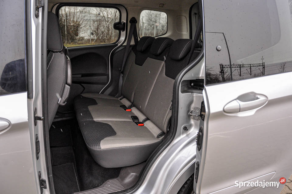 Ford Tourneo Courier 15TDCI Lift 2019 r Salon 1 Wrocław