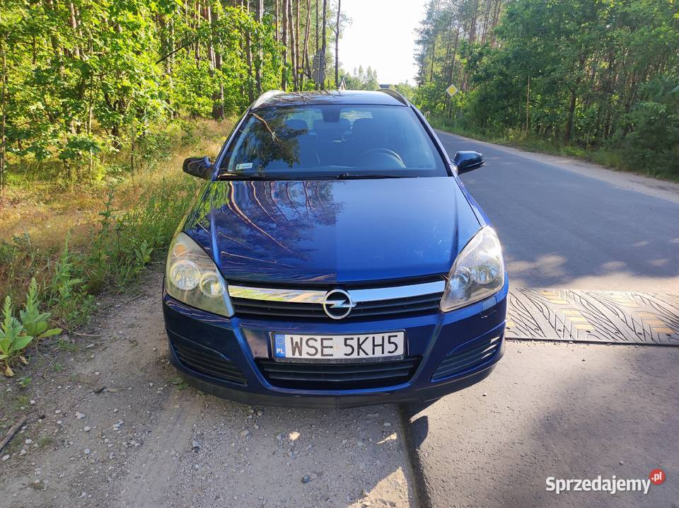 Astra H 16 benzyna 105 kombi stan alefelgi 4/5 kujawsko-pomorskie Golub-Dobrzyń sprzedam