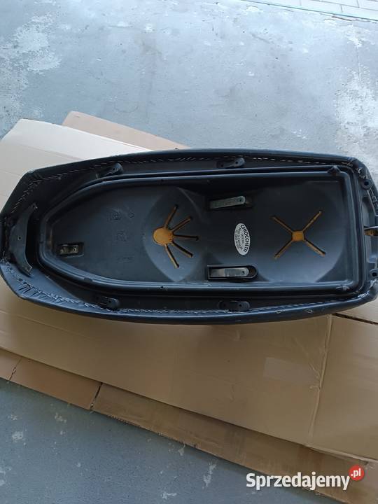 Siedzenie kanapa Piaggio x9 125cm3 Dębica