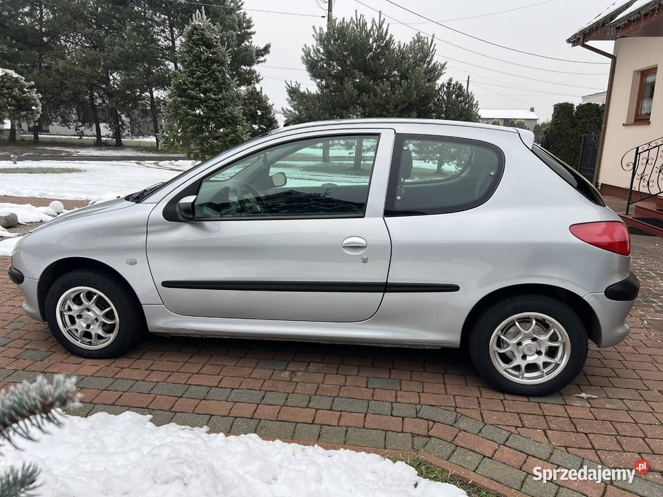 Peugeot 206 14 8v benzyna brak korozji zadbany Tąpkowice sprzedam