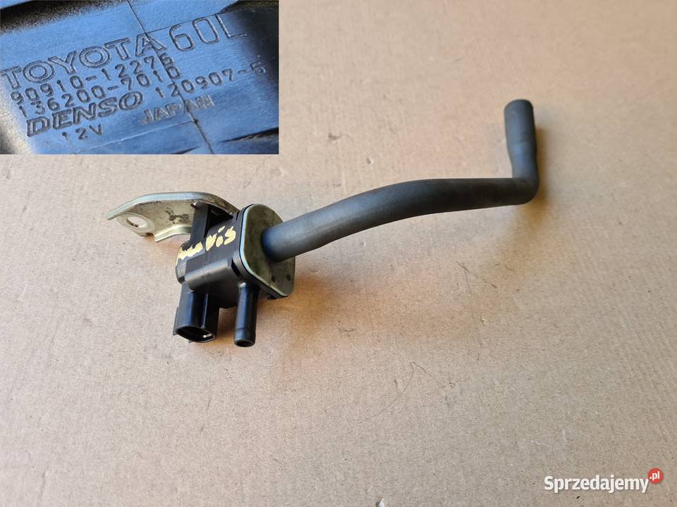 Toyota Auris II E18 zawór zaworek ciśnienia