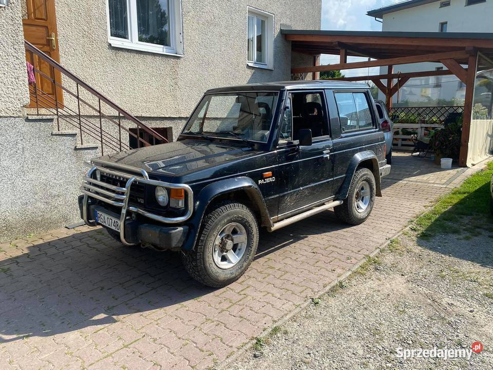 Mitsubishi Pajero 1989 30 V6 hak lpg 4x4 czytaj napęd 4x4 Rzeszów