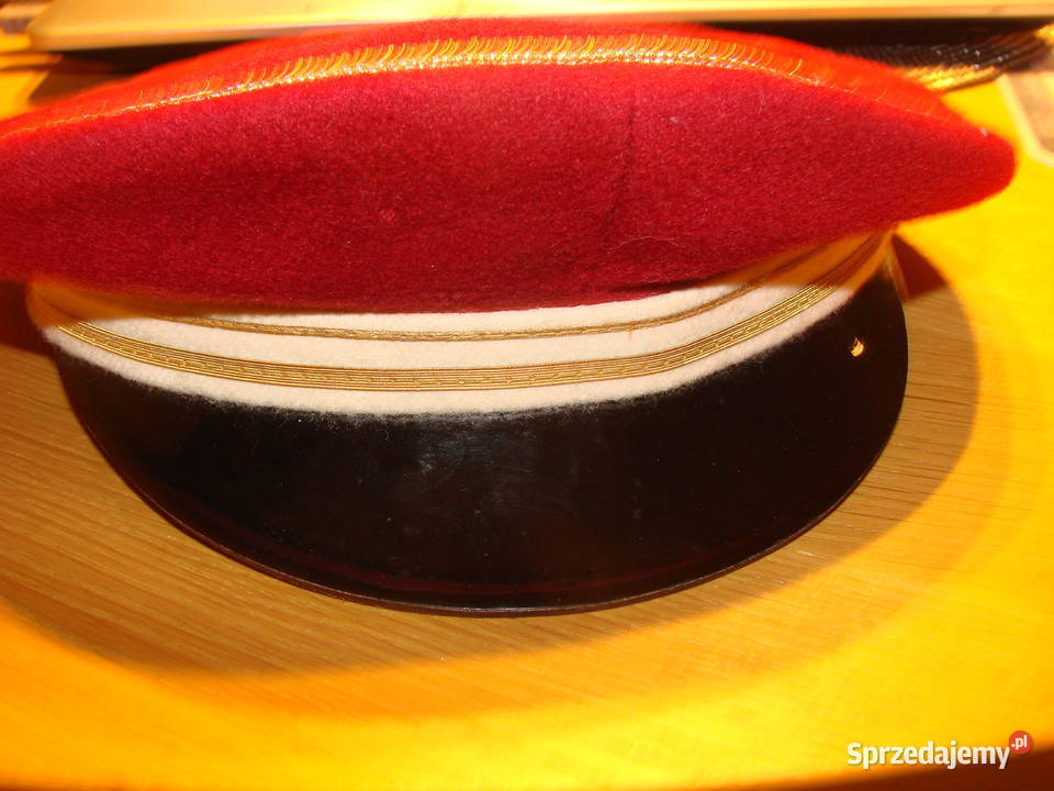 czerwona czapka orkiestranta Pruszcz Gdański