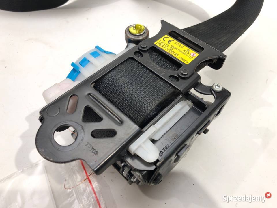 PAS BEZPIECZEŃSTWA PRAWY PRZÓD MAZDA CX5 1117 osobowe Motoryzacja sprzedam