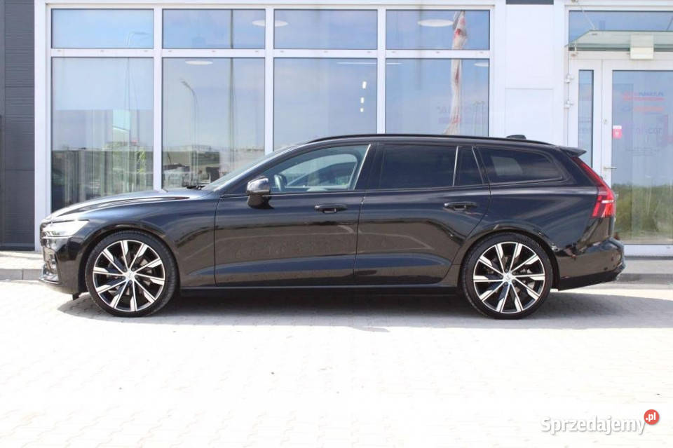 Volvo V60 2023r Salon Kam 360 Harman Kardon Ele diesel Gdańsk