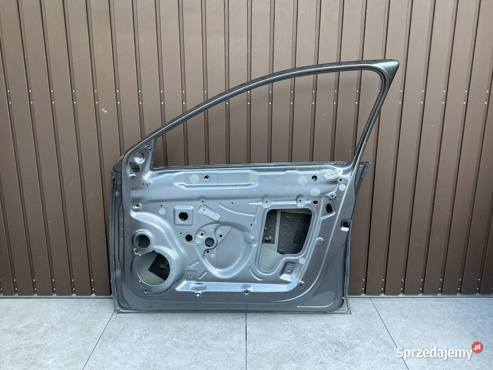 VW JETTA VI 5C DRZWI PRAWE PRZÓD Pleszew