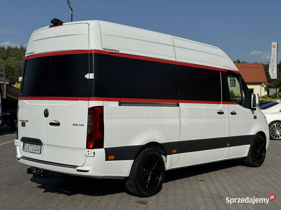 Mercedes Sprinter 319 CDI 30 V6 Blaszak Furgon Rok produkcji 2021 Widełki
