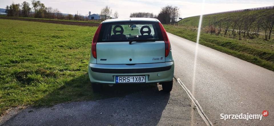 Fiat Punto 12 benzyna Rok produkcji 2002 Dębica