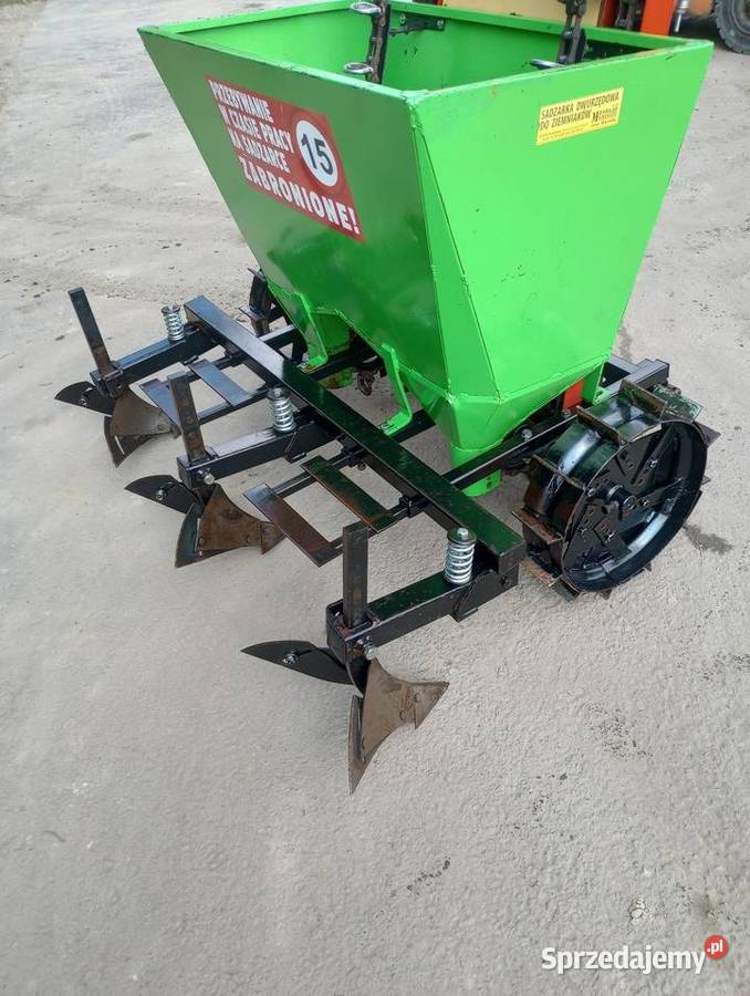 Sadzarka do ziemniaków z dozownikiem nawozu Słomniki sprzedam