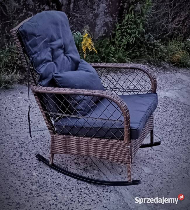 Outsunny Fotel bujany wyściełany rattanem PE Gorzów Wielkopolski