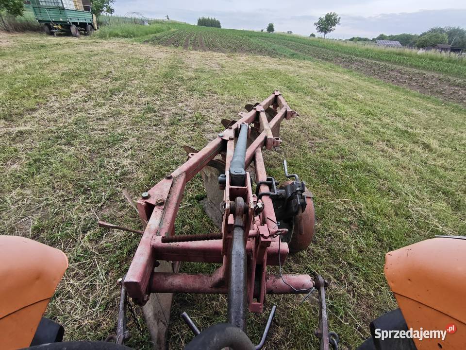 Pług Unia Grudziądz U0362 4 skibowy