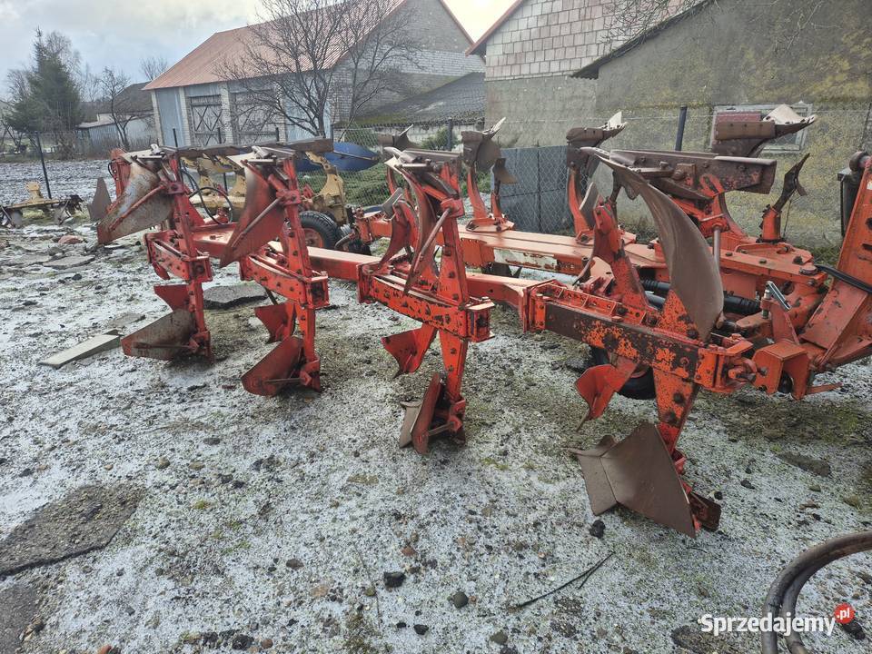 Pługi obrotowe Naud Gregoire Besson Kuhn lubelskie Okrzeja