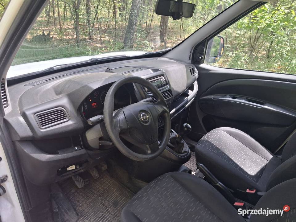 Sprzedam Opel Combo 13 CDTI 90 2012r Zielona Góra sprzedam