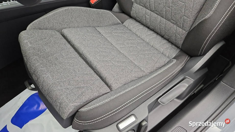Volkswagen Passat Variant 20 TDI Business DSG Z nieuszkodzony Warszawa