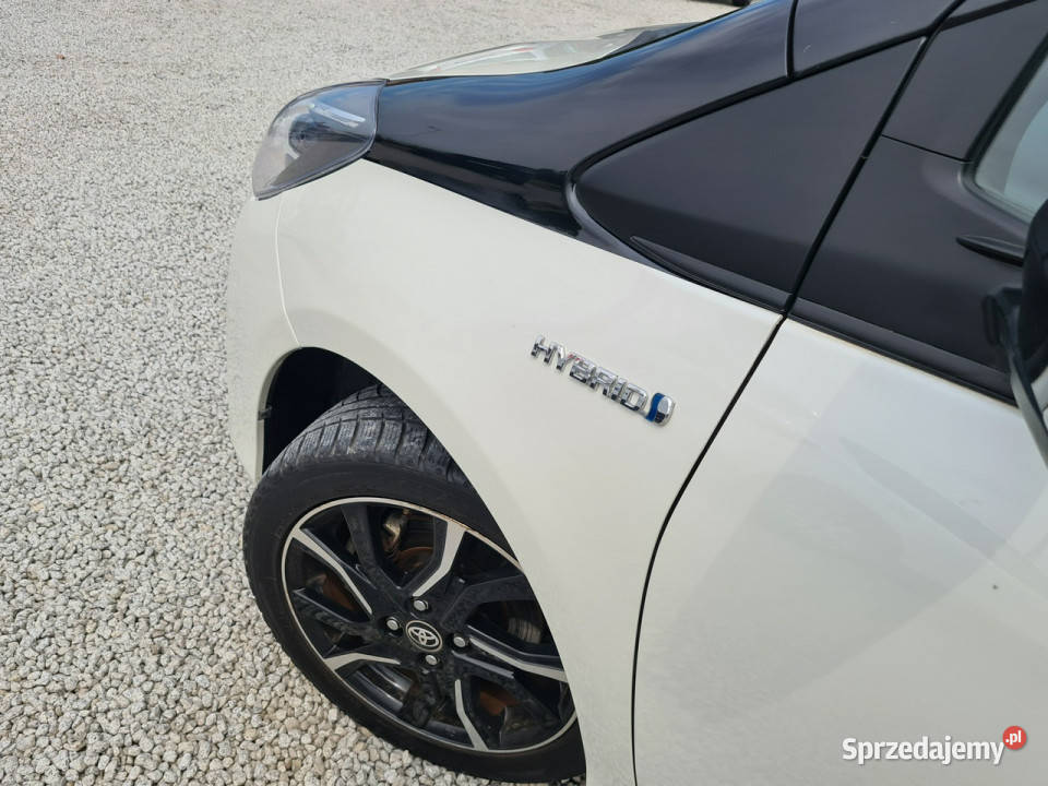 Toyota Yaris HYBRID Navi Kamera Led Wolne Ręce kamera cofania