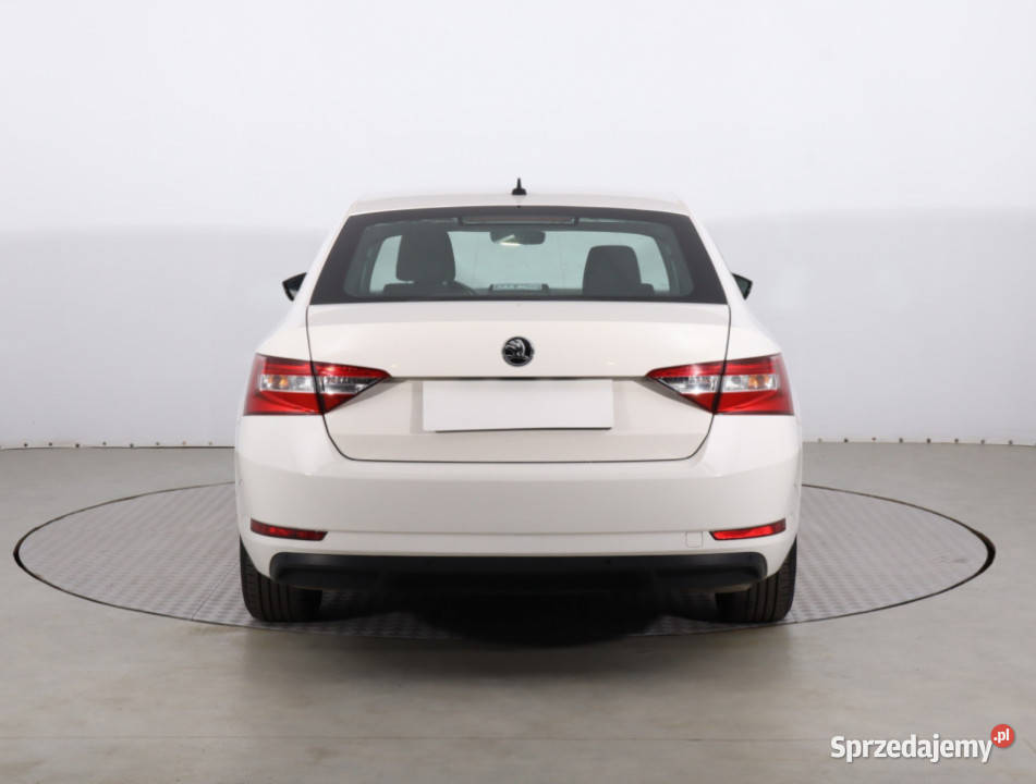 Skoda Superb 15 TSI poduszka powietrzna