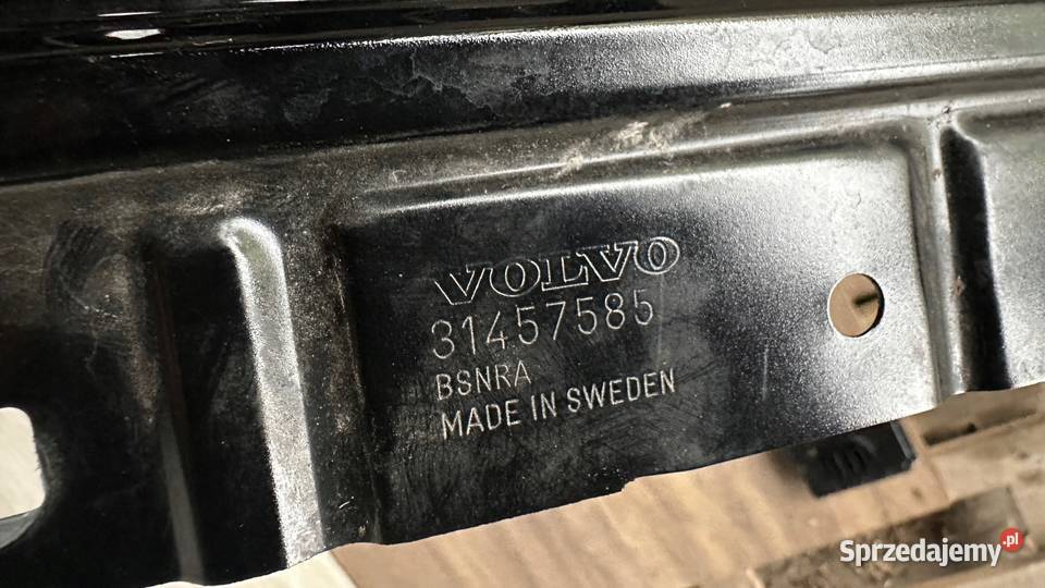 VOLVO XC40 II BŁOTNIK PRZEDNI LEWY FARBA 717 Gorzów Wielkopolski