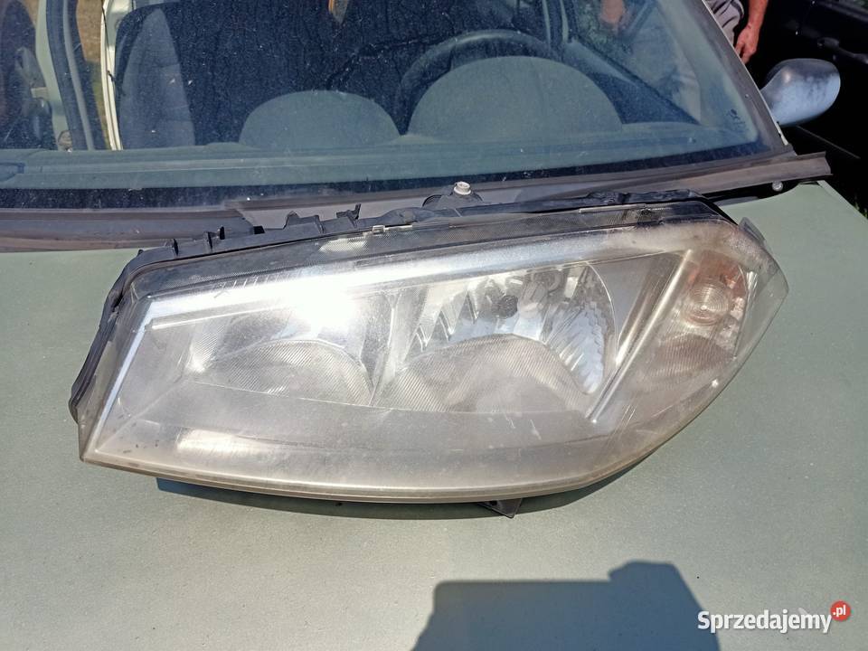 lampa przednia lewa przód lewy renault Megane 2 sprzedam