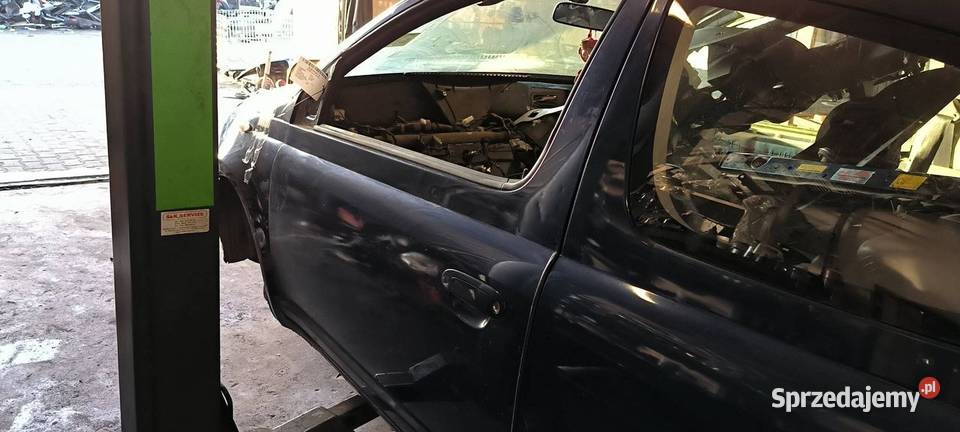 DRZWI LEWE PRZÓD TOYOTA YARIS I 8P4 osobowe Lipno