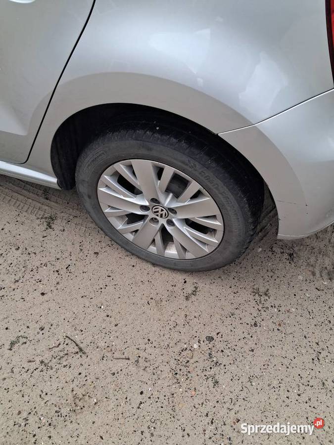 Piękne doinwestowane Polo V 60KM Ruda sprzedam