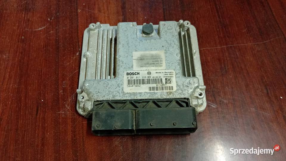 Sterownik silnika ECU Bosch 0 281 011 228 Iveco Waśniów