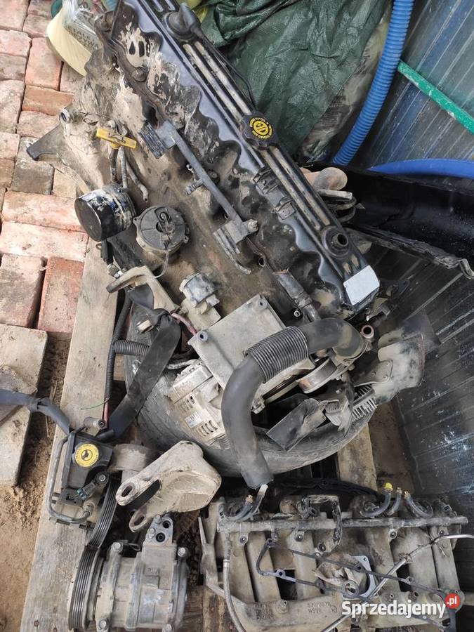 Silnik jeep grand Cherokee 40 benzyna Mielec sprzedam